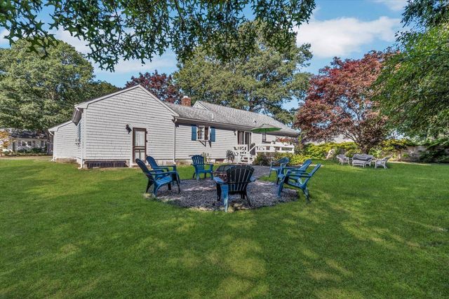 40 Captain Stanley Road, South Yarmouth, MA 02664