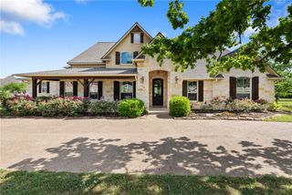 18265 Windmill Court, College Station, TX 77845