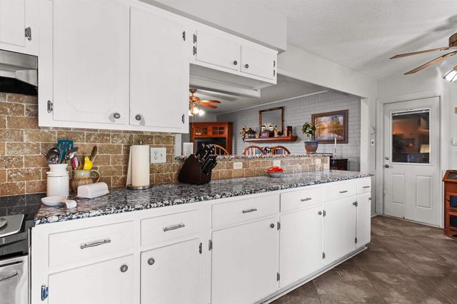 636 Garden Drive, Longview, TX 75633