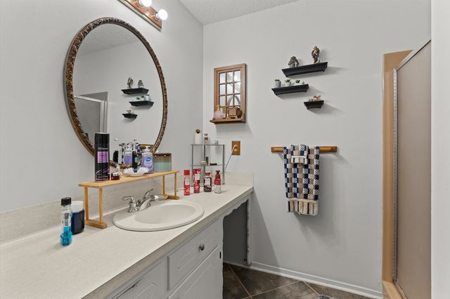 636 Garden Drive, Longview, TX 75633