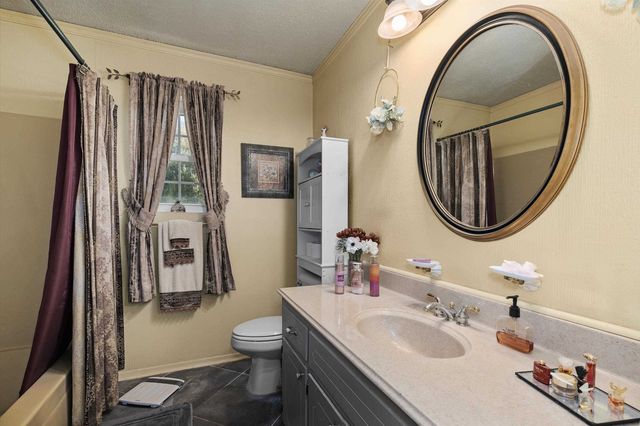 636 Garden Drive, Longview, TX 75633