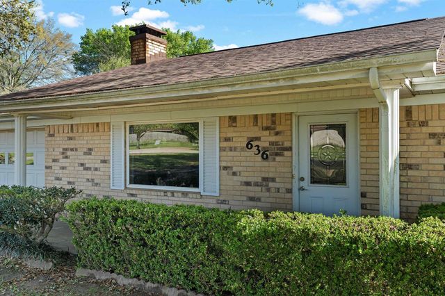 636 Garden Drive, Longview, TX 75633
