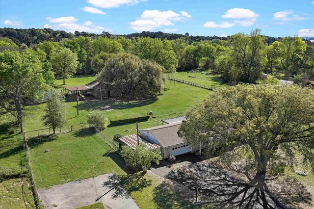 636 Garden Drive, Longview, TX 75633