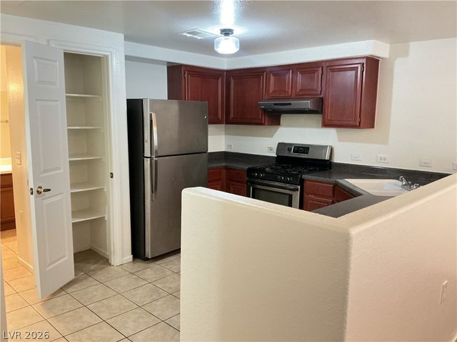 3400 Cabana Drive 1097, Las Vegas, NV 89122