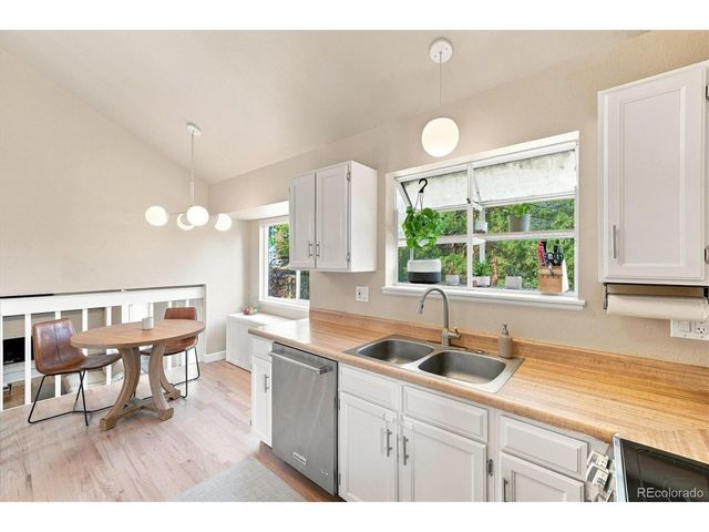 10919 E Maplewood Dr, Englewood, CO 80111