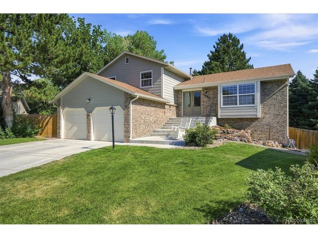 10919 E Maplewood Dr, Englewood, CO 80111