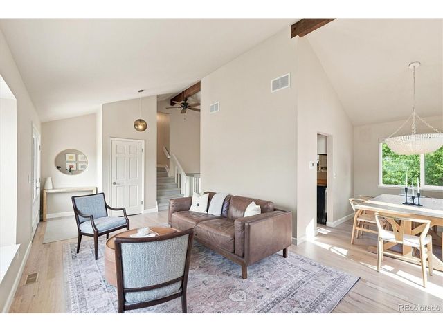10919 E Maplewood Dr, Englewood, CO 80111