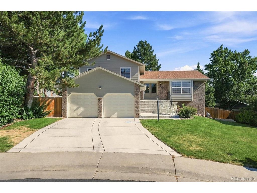 10919 E Maplewood Dr, Englewood, CO 80111