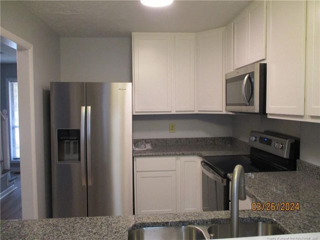 1184 Windham Court, Fayetteville, NC 28303