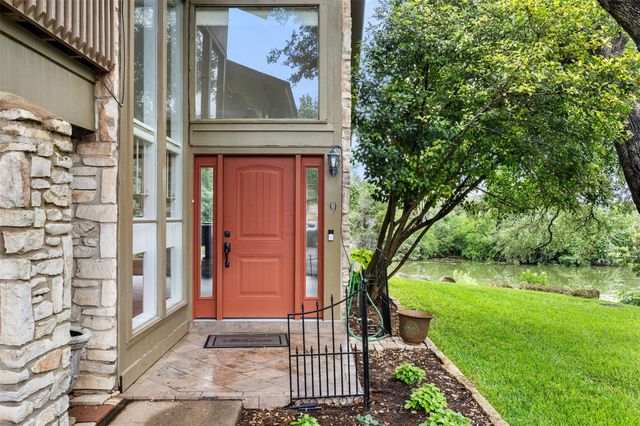 9 Stoney Creek CV, Lakeway, TX 78734