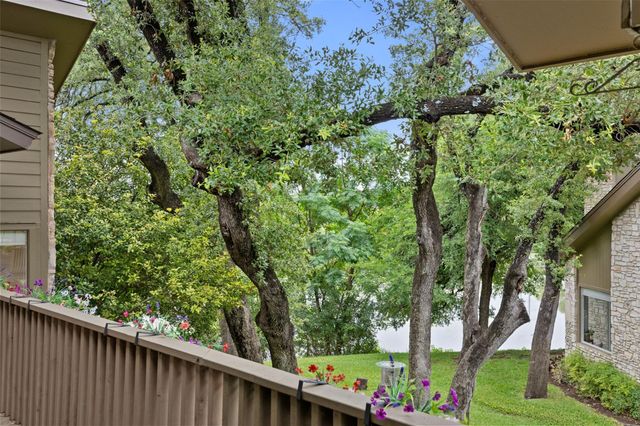 9 Stoney Creek CV, Lakeway, TX 78734