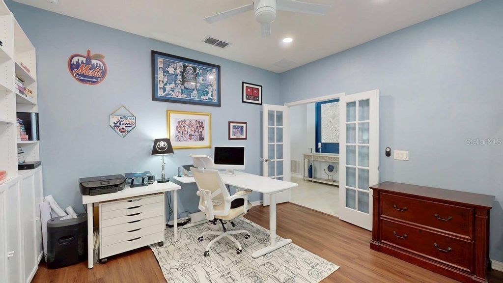 Image 12 of property listing at 2127 PLANTATION OAK DRIVE, Orlando, FL 32824