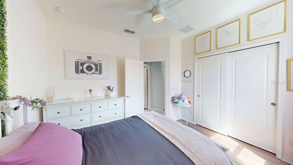 Image 21 of property listing at 2127 PLANTATION OAK DRIVE, Orlando, FL 32824