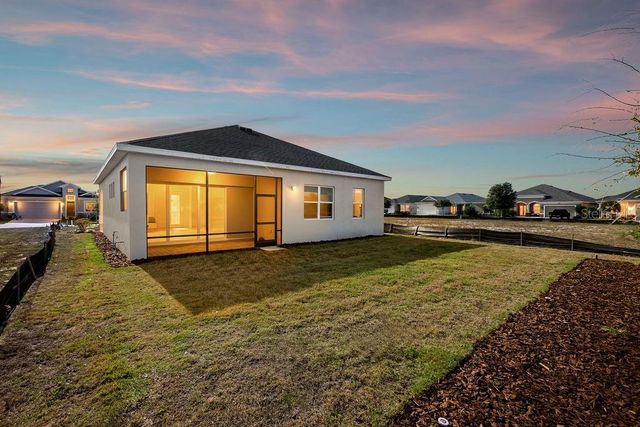 8592 HEMPSTEAD WAY, Mount Dora, FL 32757