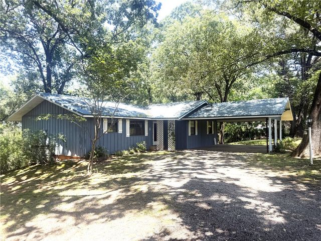 10117 Wolf Lane, Dardanelle, AR 72834