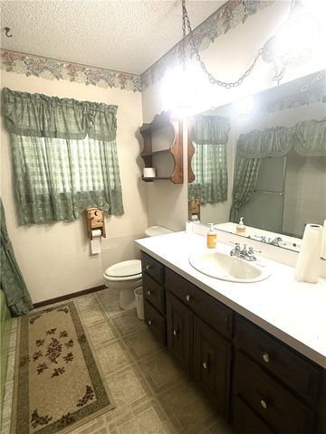 10117 Wolf Lane, Dardanelle, AR 72834