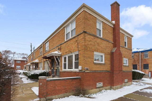 1028 BELLWOOD Avenue E, Bellwood, IL 60104