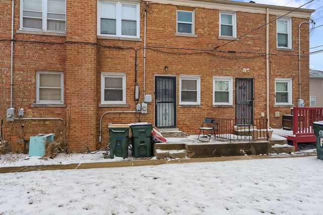 1028 BELLWOOD Avenue E, Bellwood, IL 60104