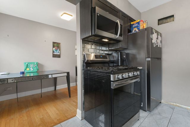 1028 BELLWOOD Avenue E, Bellwood, IL 60104