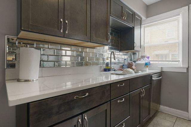 1028 BELLWOOD Avenue E, Bellwood, IL 60104