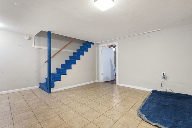 1028 BELLWOOD Avenue E, Bellwood, IL 60104