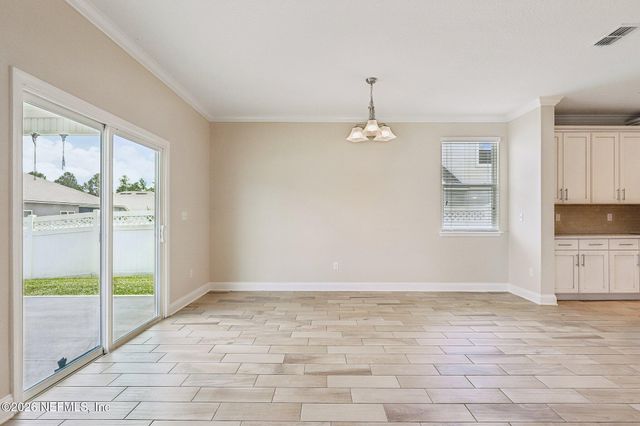 280 QUEEN VICTORIA Avenue, Jacksonville, FL 32259