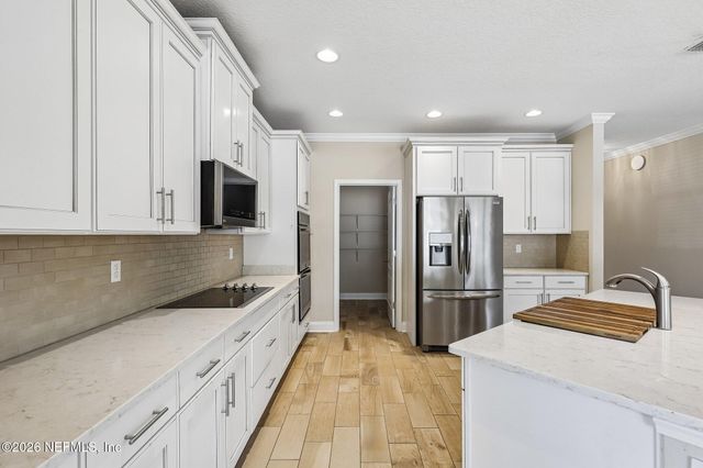 280 QUEEN VICTORIA Avenue, Jacksonville, FL 32259