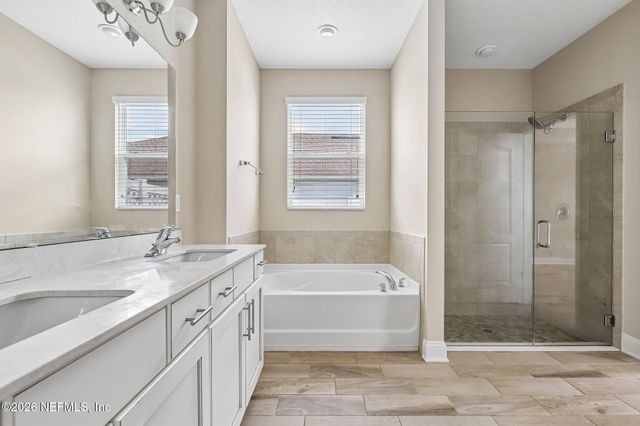 280 QUEEN VICTORIA Avenue, Jacksonville, FL 32259