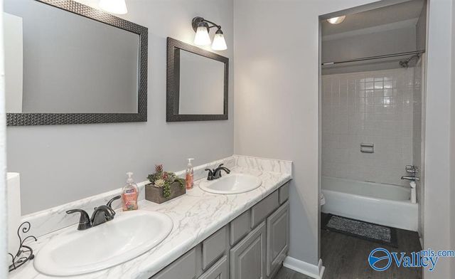 6015 Kimbrell Lane NW, Huntsville, AL 35810