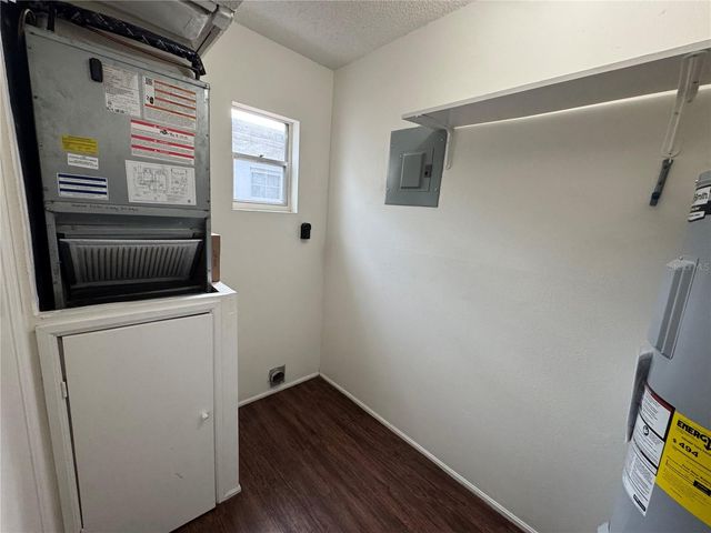 623 RUGBY STREET, Orlando, FL 32804