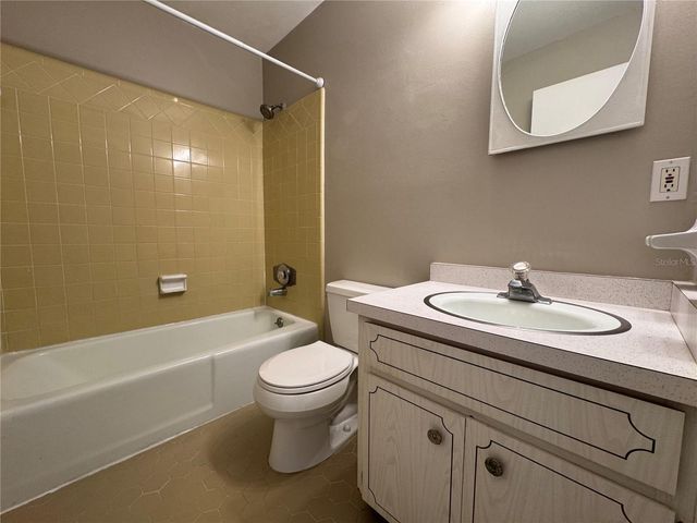 623 RUGBY STREET, Orlando, FL 32804