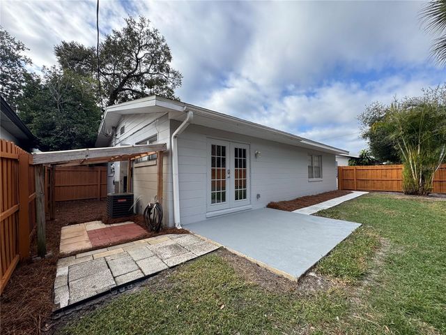 623 RUGBY STREET, Orlando, FL 32804