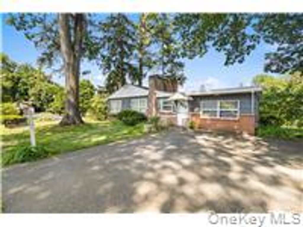 9 Beech Street, Balmville, NY 12550