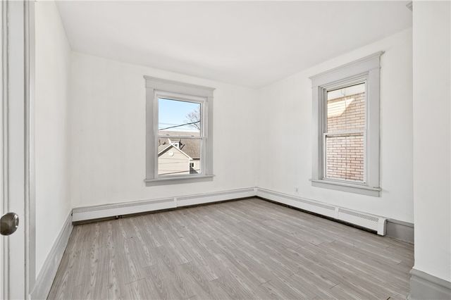 301 N Monroe St, City Of But Ne, PA 16001