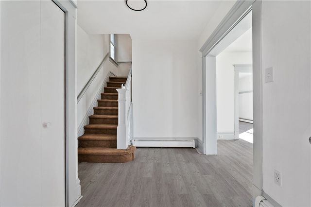 301 N Monroe St, City Of But Ne, PA 16001