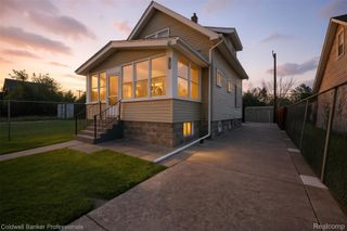 1041 Adeline Street, Highland Park, MI 48203