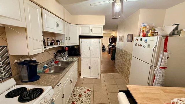 280 NE 40th Court, Oakland Park, FL 33334