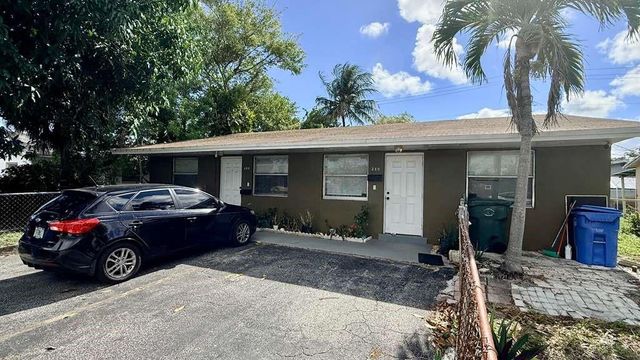 280 NE 40th Court, Oakland Park, FL 33334