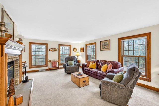 4865 Scherbel Road, Black Earth, WI 53515