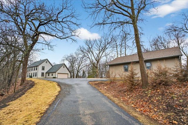 4865 Scherbel Road, Black Earth, WI 53515
