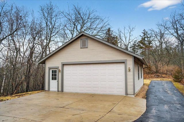 4865 Scherbel Road, Black Earth, WI 53515