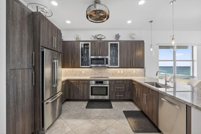 4510 El Mar Dr Apt 405, Lauderdale By The Sea, FL 33308
