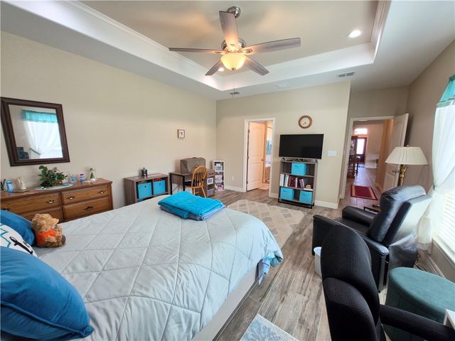 3901 Pennine Way, Corpus Christi, TX 78414