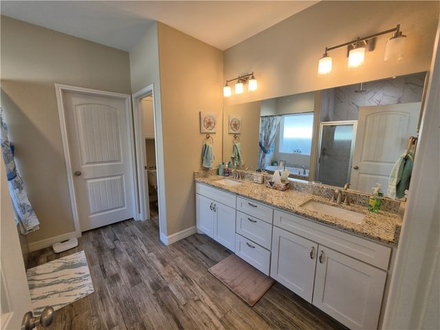 3901 Pennine Way, Corpus Christi, TX 78414