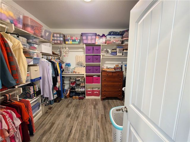 3901 Pennine Way, Corpus Christi, TX 78414