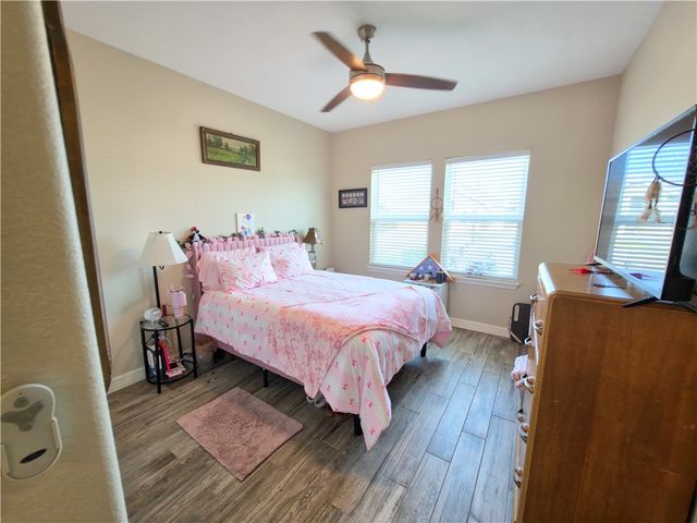 3901 Pennine Way, Corpus Christi, TX 78414