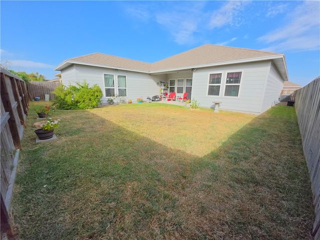 3901 Pennine Way, Corpus Christi, TX 78414