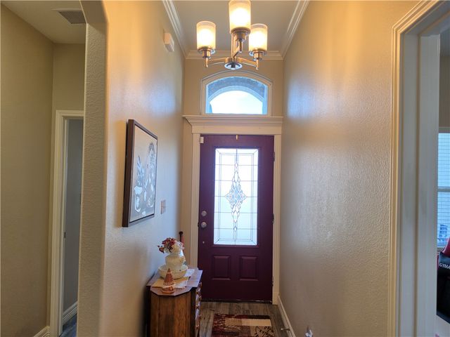 3901 Pennine Way, Corpus Christi, TX 78414