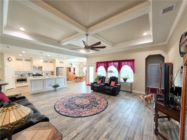 3901 Pennine Way, Corpus Christi, TX 78414
