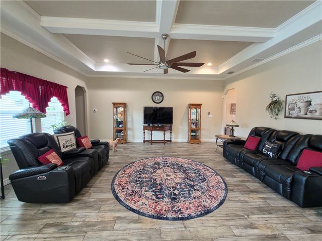 3901 Pennine Way, Corpus Christi, TX 78414